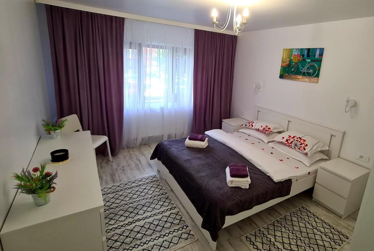 La Fluturi Apartament Apartamento Suceava Exterior foto